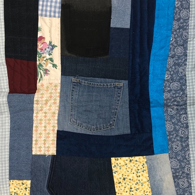 In or Out Quilted Table Topper Mary Leatha Pettway, gees bend, black belt treasures, quilter,  