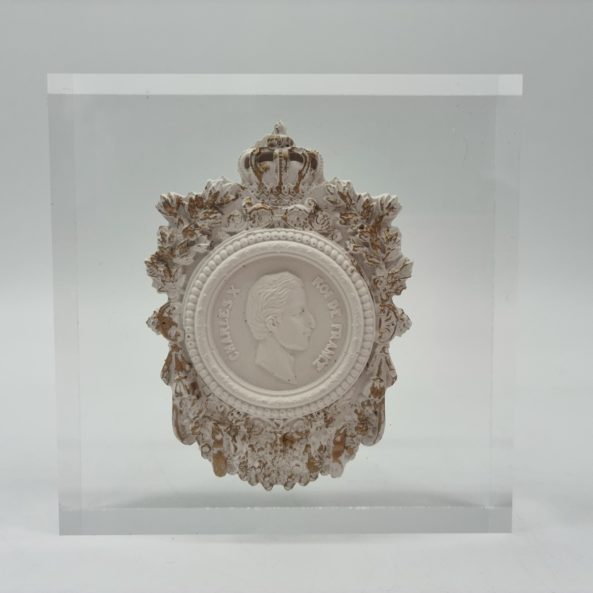 Intaglio sarah wagoner, sarah, wagoner, intaglio, resin