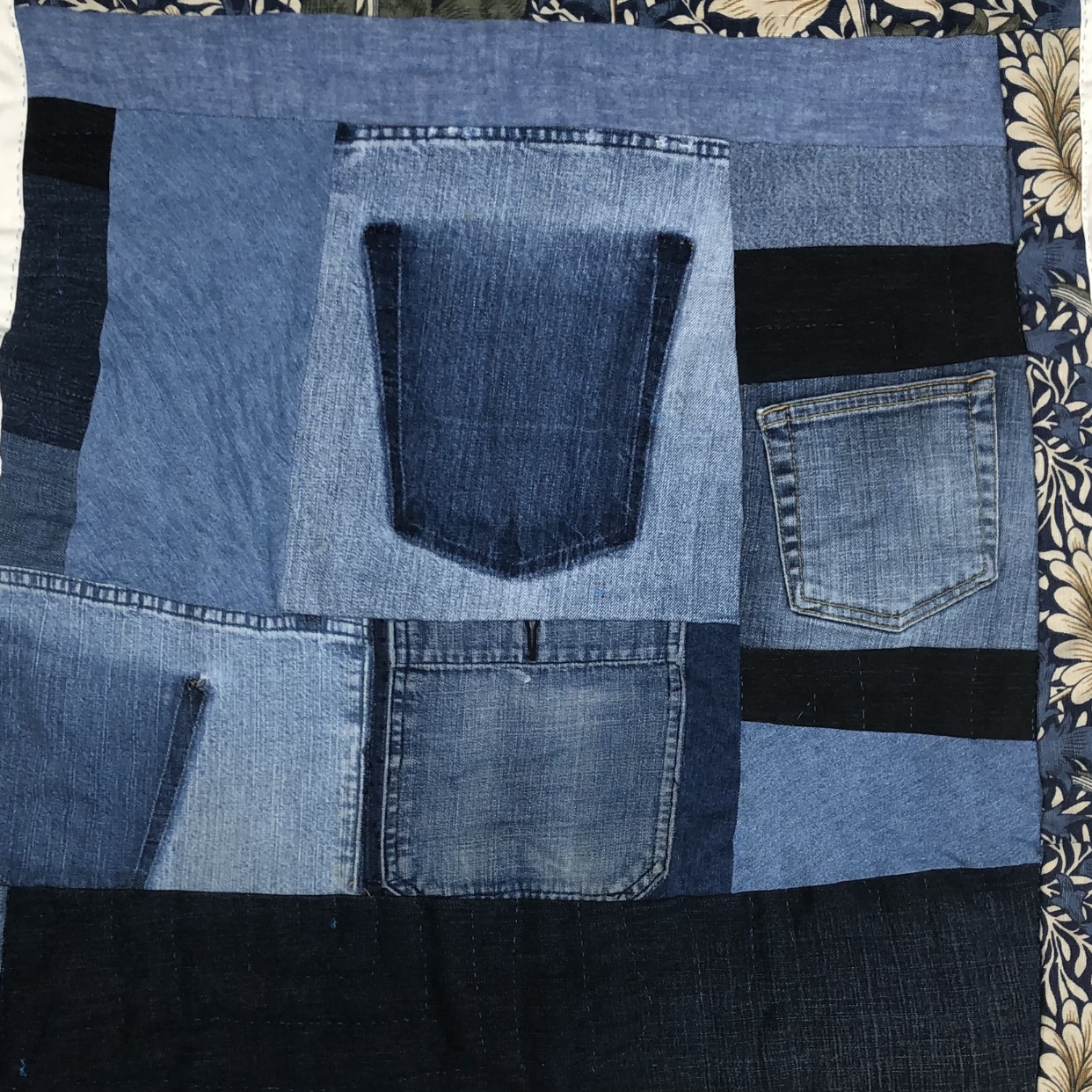 Mark Pockets Quilt Wall Hanger Mary Leatha Pettway, gees bend, black belt treasures, quilter,  
