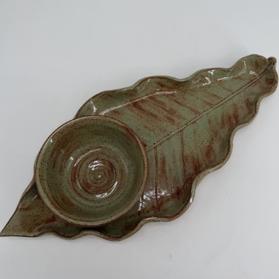 Big Leaf Tray and Condiment bowl carol lammon, tray, pottery, ceramic, clay, platter, brown, green, bowl 