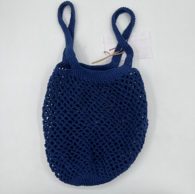 Bushwick Market Bag wanda white, crochet, bushwick market bag, lion brand yarn, navy blue