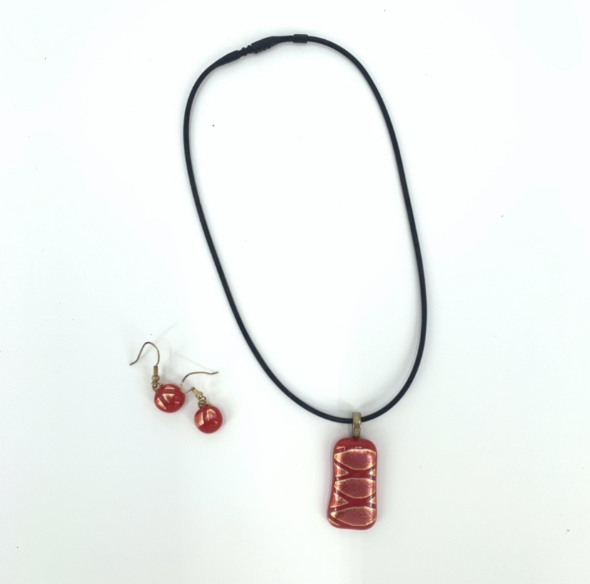 Glass Pendant with Earrings  linda munoz, glass, matching, necklace, earrings, 