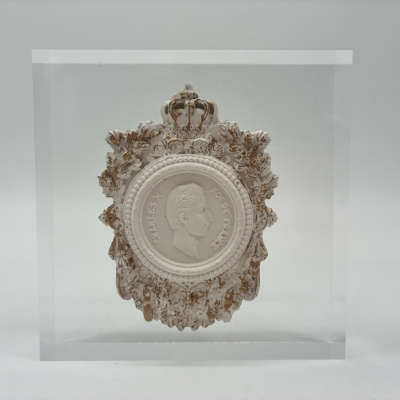 Intaglio sarah wagoner, sarah, wagoner, intaglio, resin