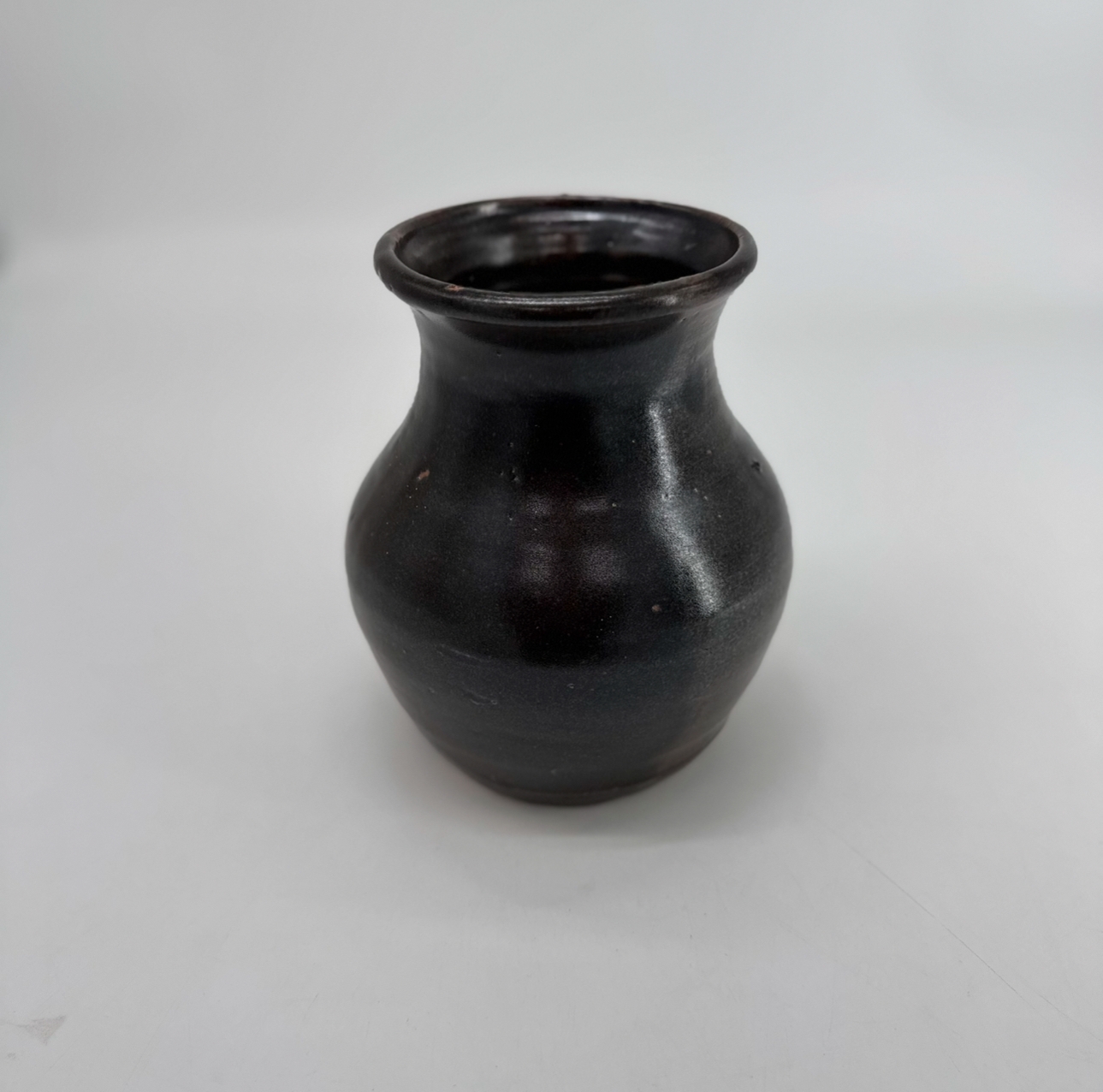 Large Vase allen, allen ham, pottery, large vase, vase, brown, green