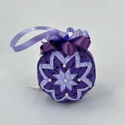 Quilted Ornament jeanann syzmanski, quilted ornament, black belt treasures, 