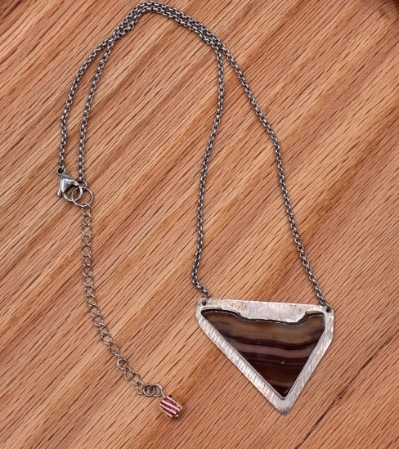 Triangle Agate Pendant Necklace  karen, lemler, karen lemler, brown, agate, brown agate, stainless steel, stainless steel necklace