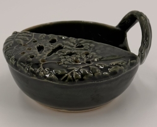 Berry Bowl with Handles Dark green Mary Jane Moore, Berry bowl, Berry, Bowl, Green